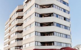 Stamford Suites (Adults Only)